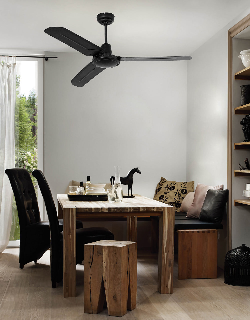 How to Choose the Right Ceiling Fan for Every Room